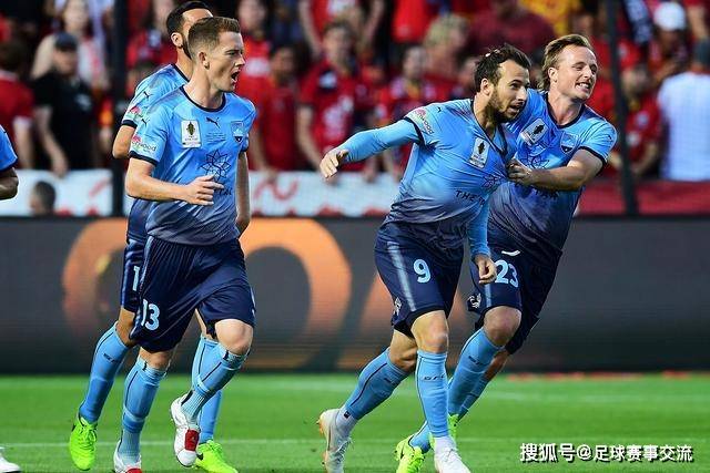 隆戈：格拉斯纳告诉AC米兰，希望对方能早做是否请他执教的决定